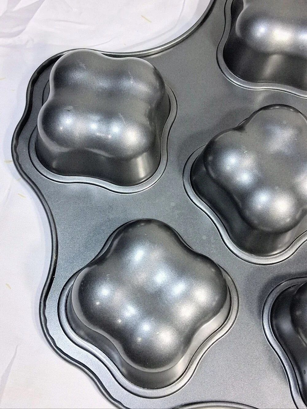 Chicago Metallic Stuff It Up Pan 14
